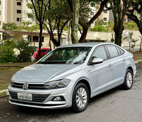 VOLKSWAGEN VIRTUS 1.0 200 TSI COMFORTLINE AUTOMÁTICO